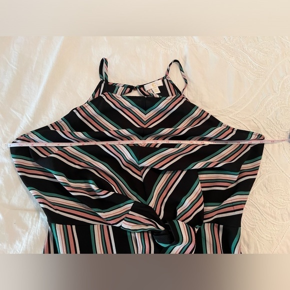 Charming Charlie Dress multi color with tie front size M - Picture 8 of 9